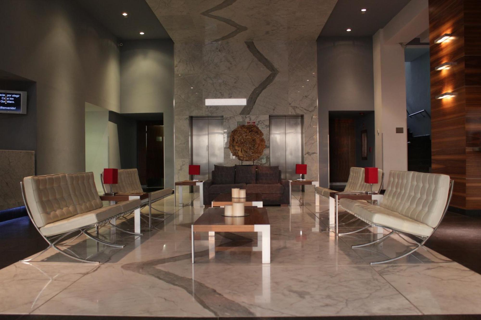 Casa Inn Premium Hotel Queretaro Miranda Экстерьер фото Lobby