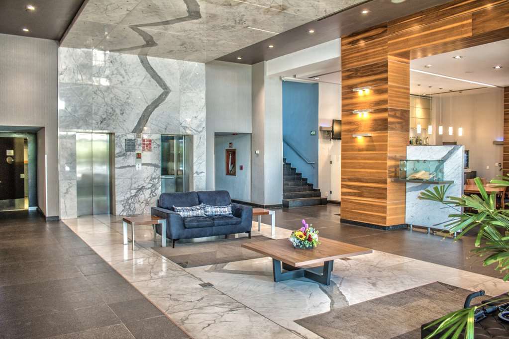 Casa Inn Premium Hotel Queretaro Miranda Интерьер фото Lobby